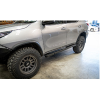 Offroad Animal Rock Sliders, Suitable for Toyota Fortuner  N80, 2015 on